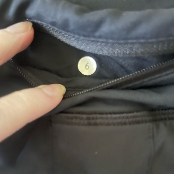 Lululemon Run: Pace Setter Skirt Black 6 - Picture 12 of 12